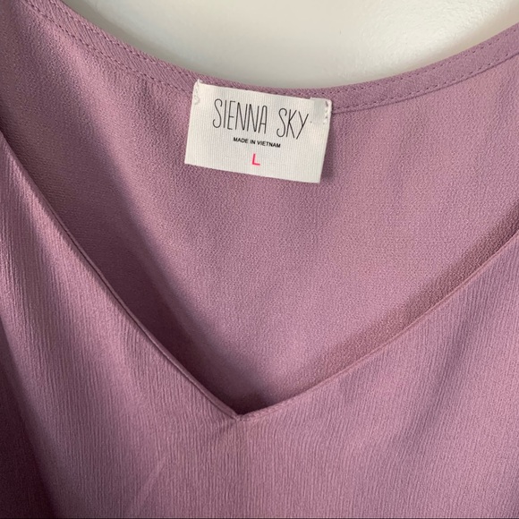 Lilac Siena Sky Cold Shoulder Top | size large - Picture 4 of 8